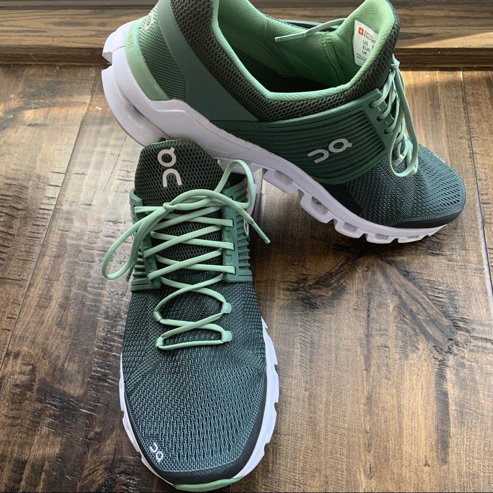 On Cloudswift Men’s Running Shoes